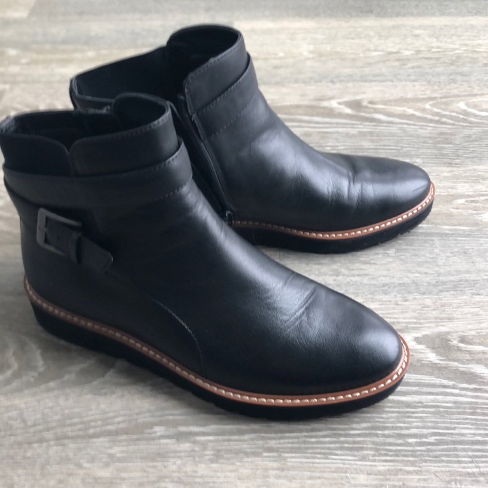 Black Boots